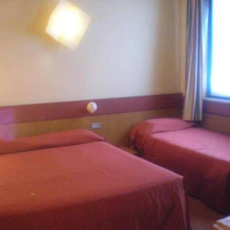 Hotel Roma Bussolengo Exteriör bild