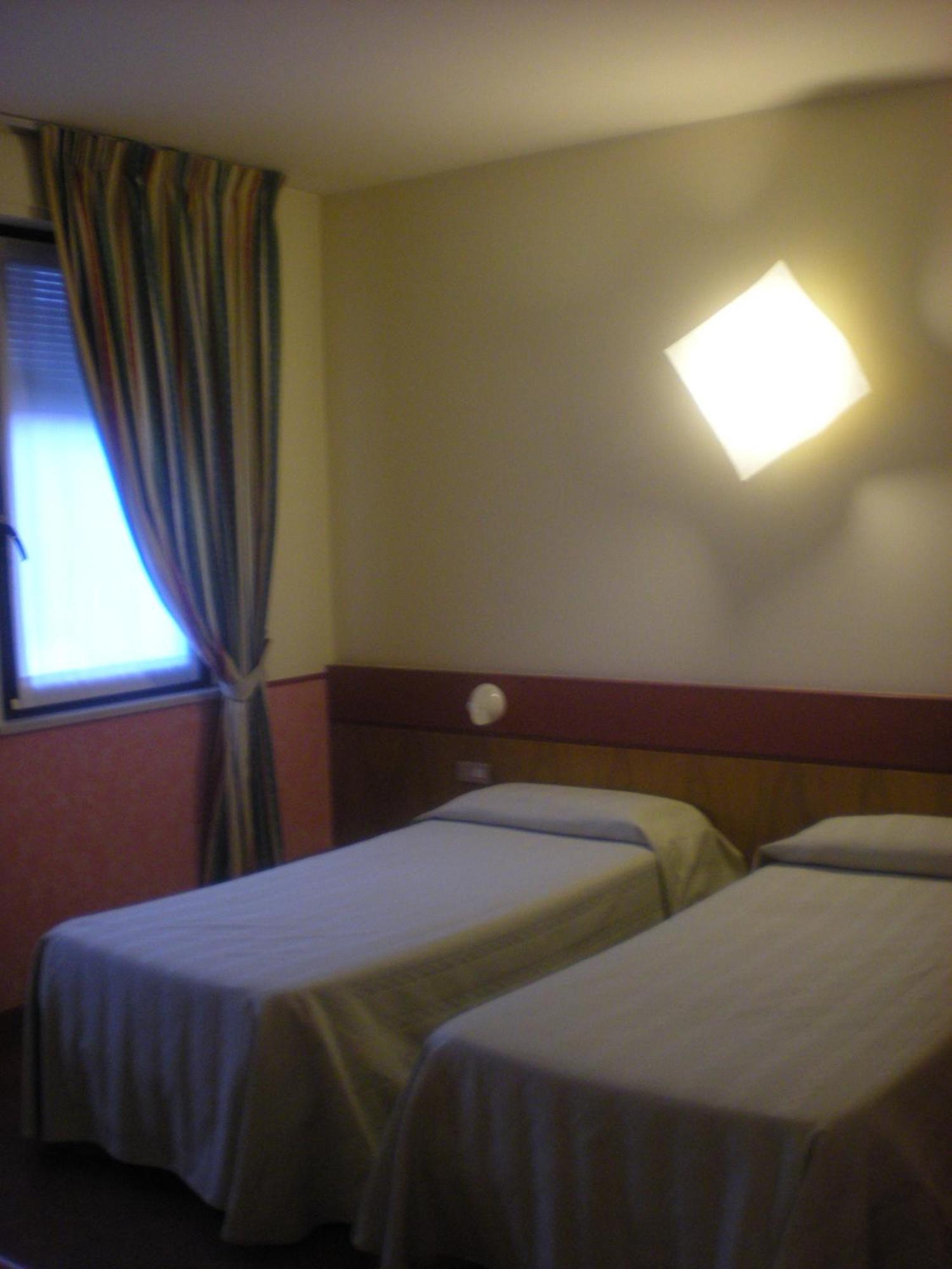 Hotel Roma Bussolengo Exteriör bild